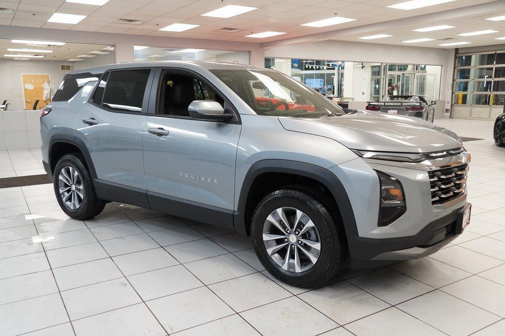 new 2026 Chevrolet Equinox car, priced at $29,545