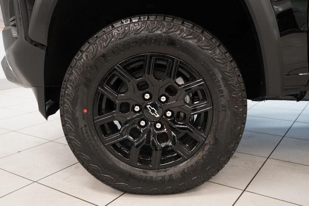 new 2026 Chevrolet Colorado car, priced at $42,142