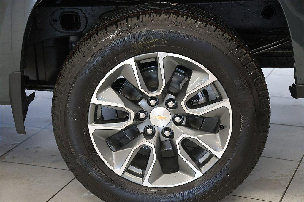 new 2025 Chevrolet Silverado 1500 car, priced at $39,995