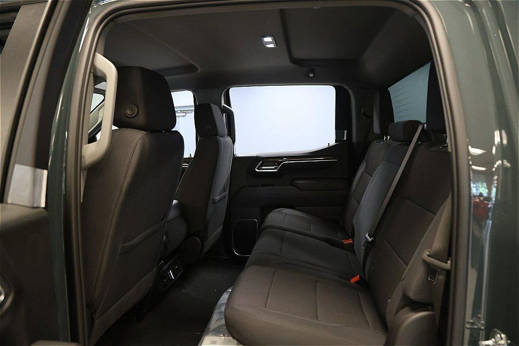 new 2025 Chevrolet Silverado 1500 car, priced at $39,995