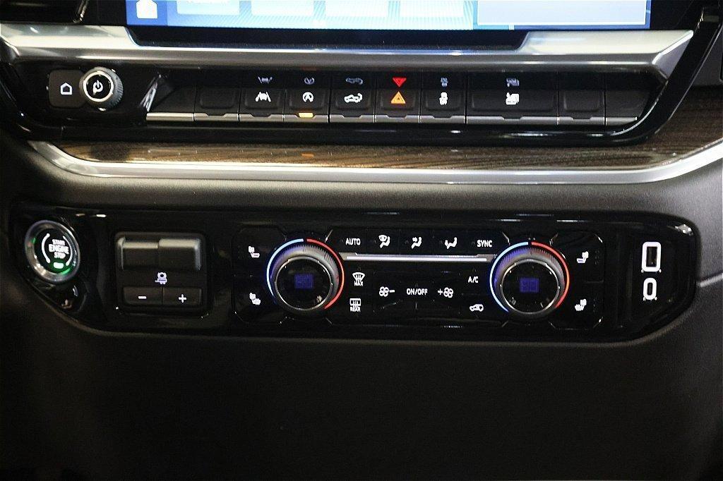 new 2025 Chevrolet Silverado 1500 car, priced at $39,995
