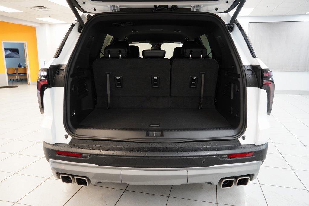new 2025 Chevrolet Traverse car, priced at $41,099