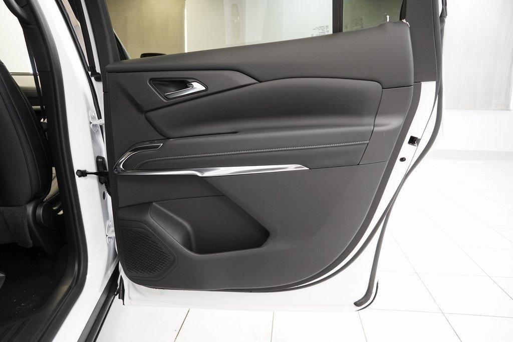 new 2025 Chevrolet Traverse car, priced at $41,099