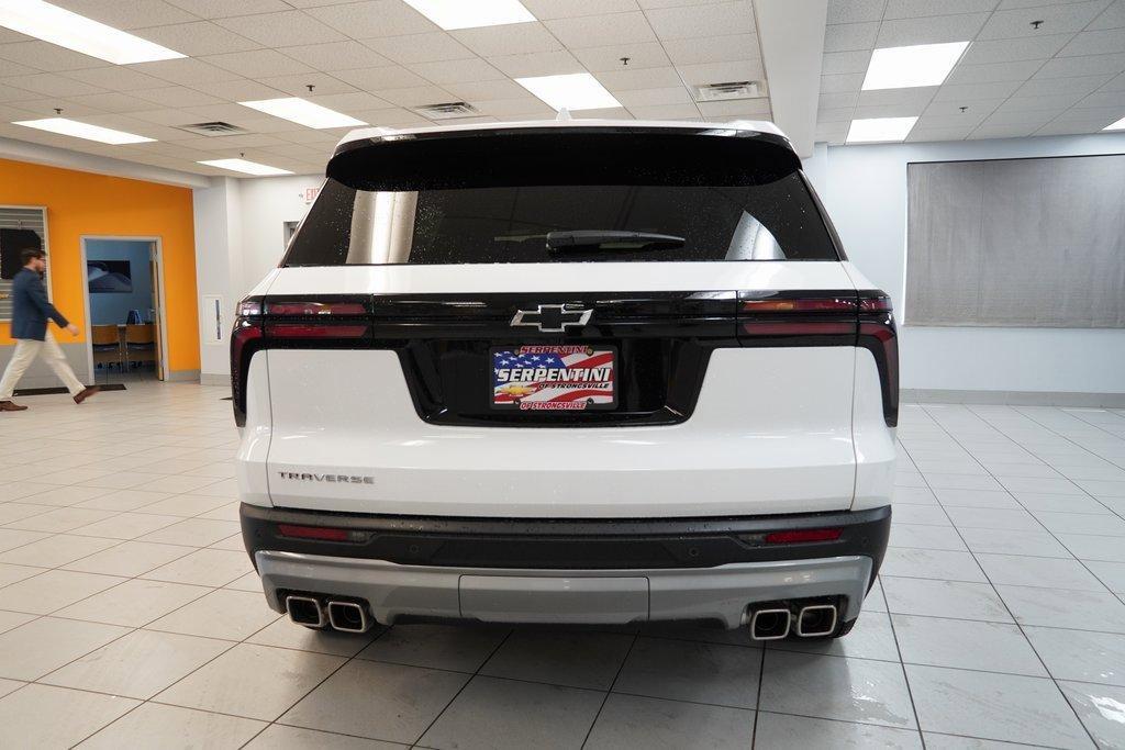 new 2025 Chevrolet Traverse car, priced at $41,099