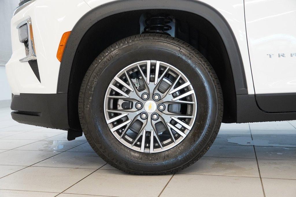 new 2025 Chevrolet Traverse car, priced at $41,099