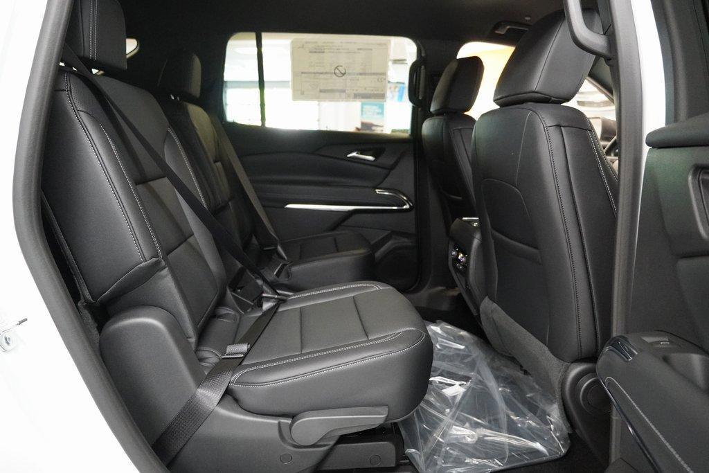 new 2025 Chevrolet Traverse car, priced at $41,099