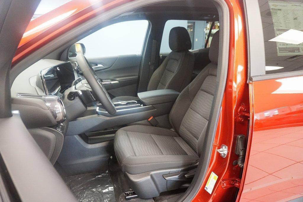 new 2025 Chevrolet Equinox car, priced at $31,099