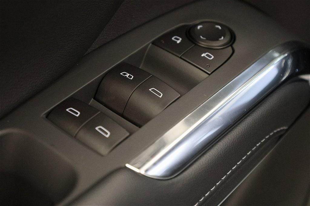 new 2026 Chevrolet Traverse car, priced at $43,101