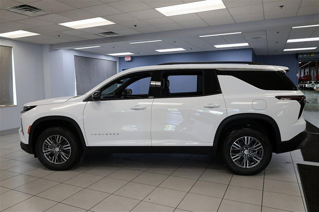 new 2026 Chevrolet Traverse car, priced at $43,101