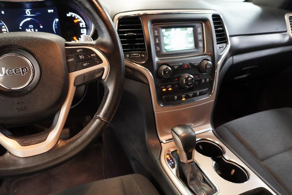 used 2016 Jeep Grand Cherokee car, priced at $13,995