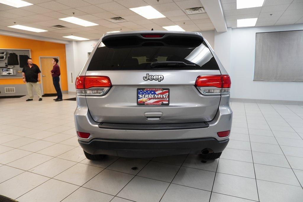used 2016 Jeep Grand Cherokee car, priced at $13,995