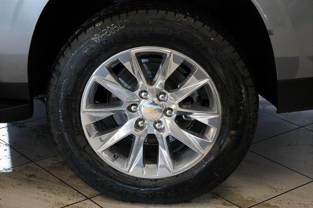 new 2026 Chevrolet Suburban car, priced at $84,924