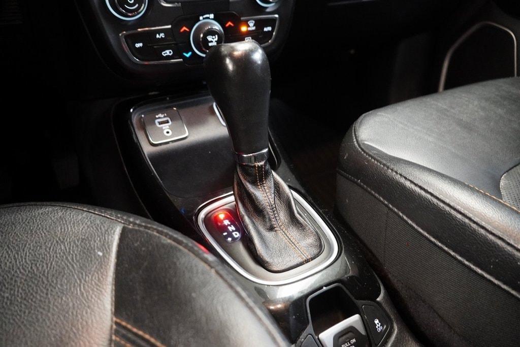 used 2020 Jeep Compass car, priced at $9,532