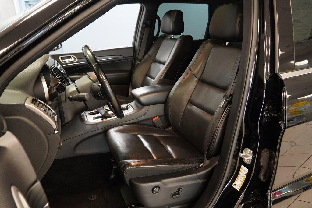 used 2020 Jeep Grand Cherokee car, priced at $21,759