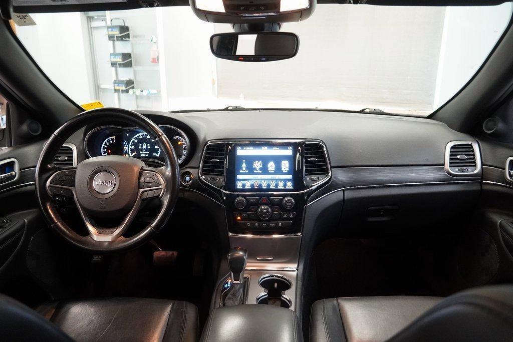 used 2020 Jeep Grand Cherokee car, priced at $21,759