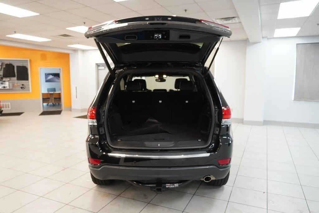 used 2020 Jeep Grand Cherokee car, priced at $21,759