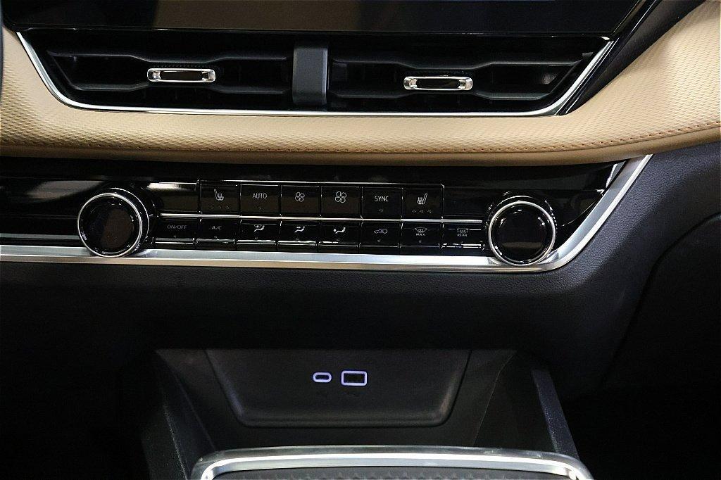 new 2026 Chevrolet Equinox car, priced at $36,109