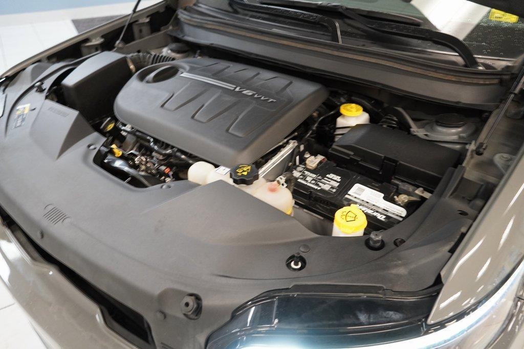 used 2020 Jeep Cherokee car, priced at $19,900