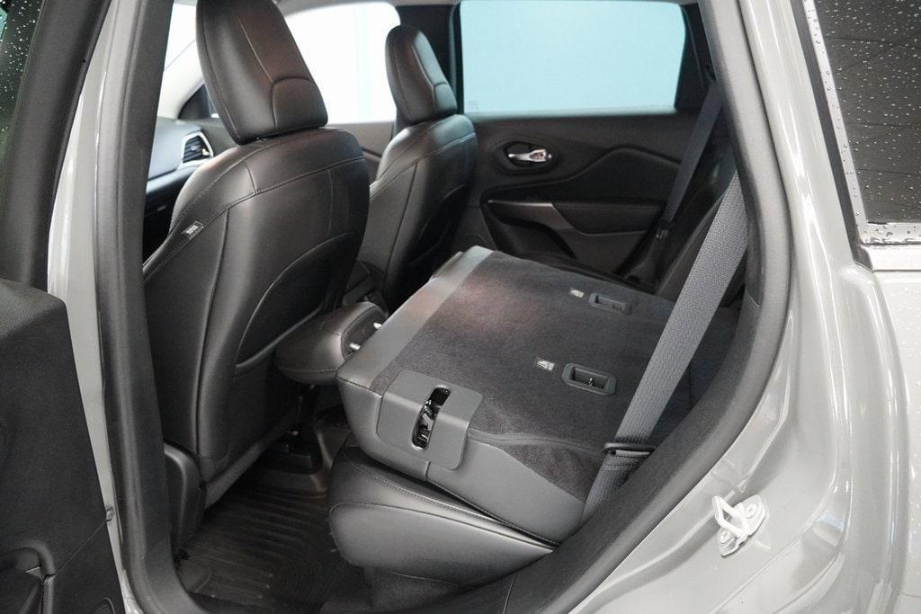 used 2020 Jeep Cherokee car, priced at $19,900