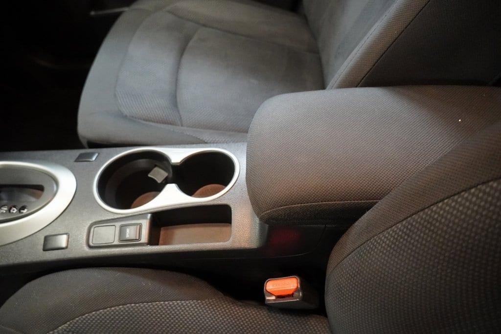 used 2014 Nissan Rogue Select car, priced at $10,561