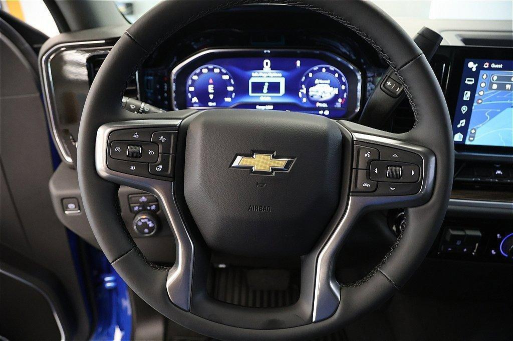 new 2025 Chevrolet Silverado 1500 car, priced at $39,995