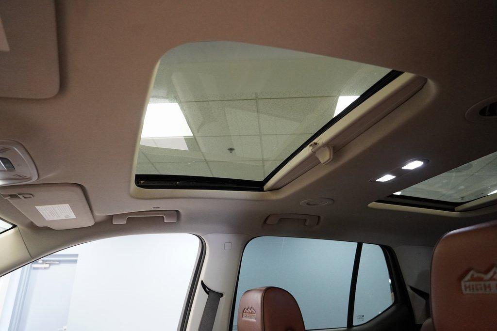 used 2018 Chevrolet Traverse car, priced at $17,995