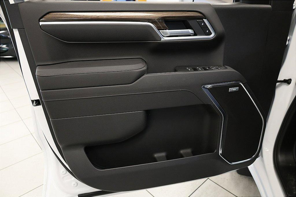 new 2025 Chevrolet Silverado 1500 car, priced at $49,995