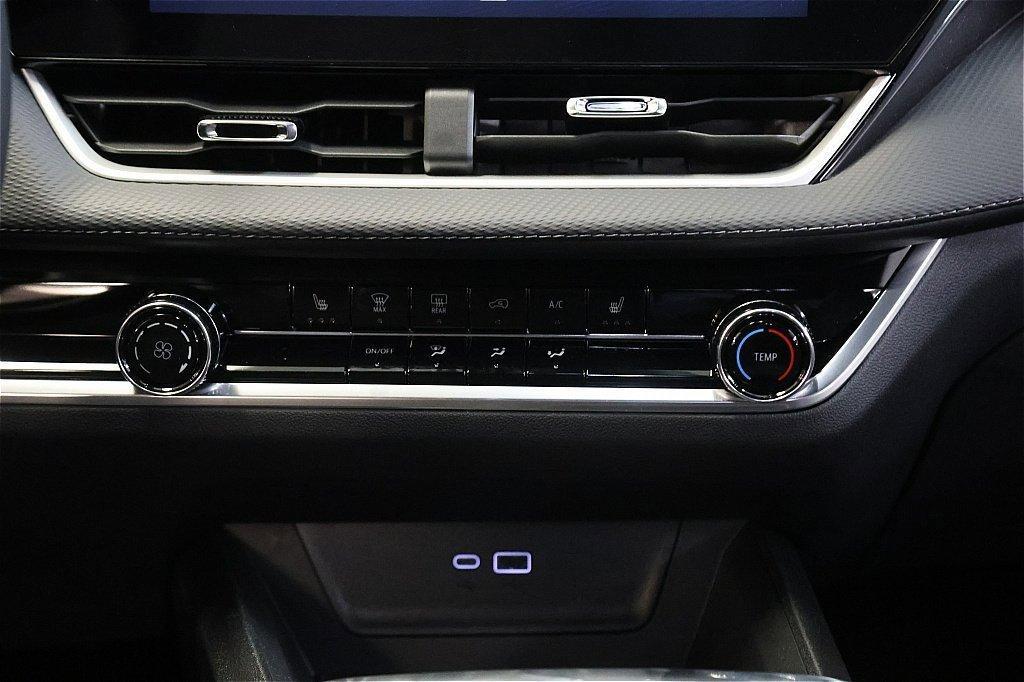 new 2026 Chevrolet Equinox car, priced at $30,599