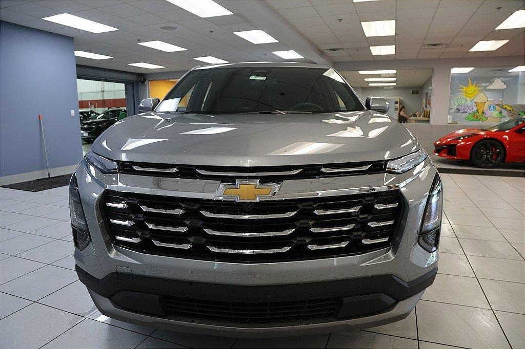 new 2026 Chevrolet Equinox car, priced at $30,599