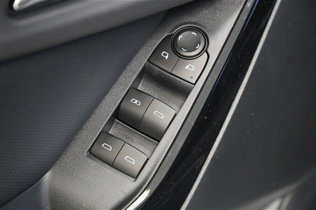 new 2026 Chevrolet Equinox car, priced at $30,599