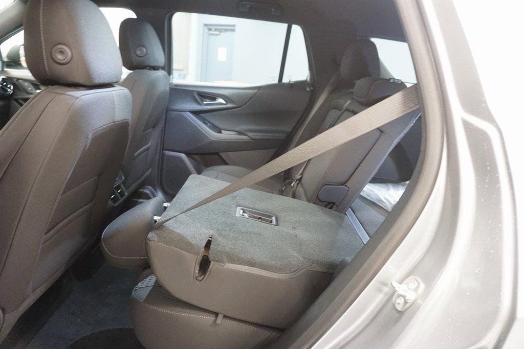 new 2025 Chevrolet Equinox car, priced at $28,901