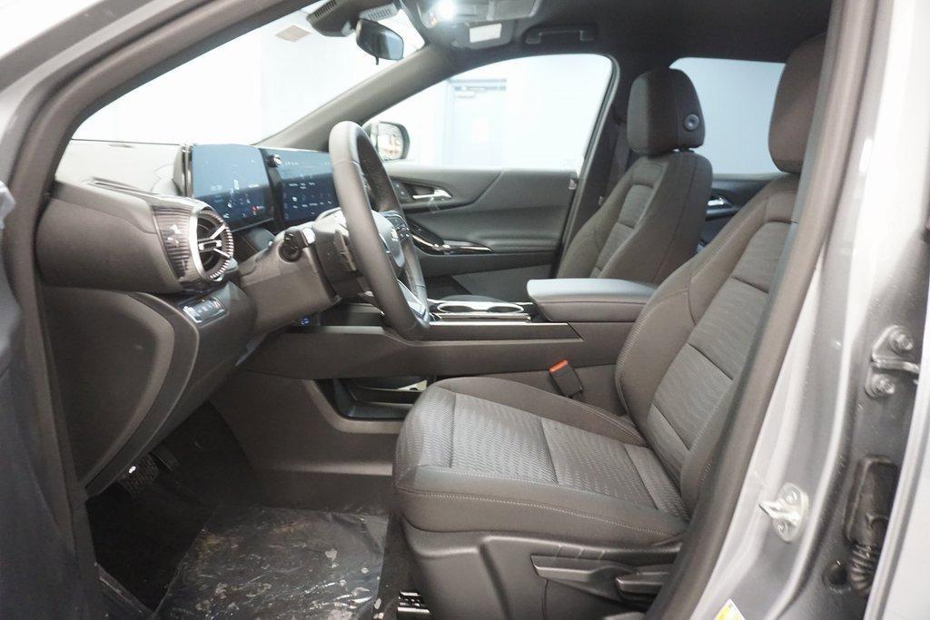 new 2025 Chevrolet Equinox car, priced at $28,901