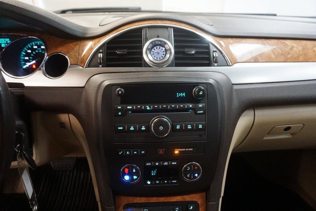 used 2010 Buick Enclave car, priced at $4,995