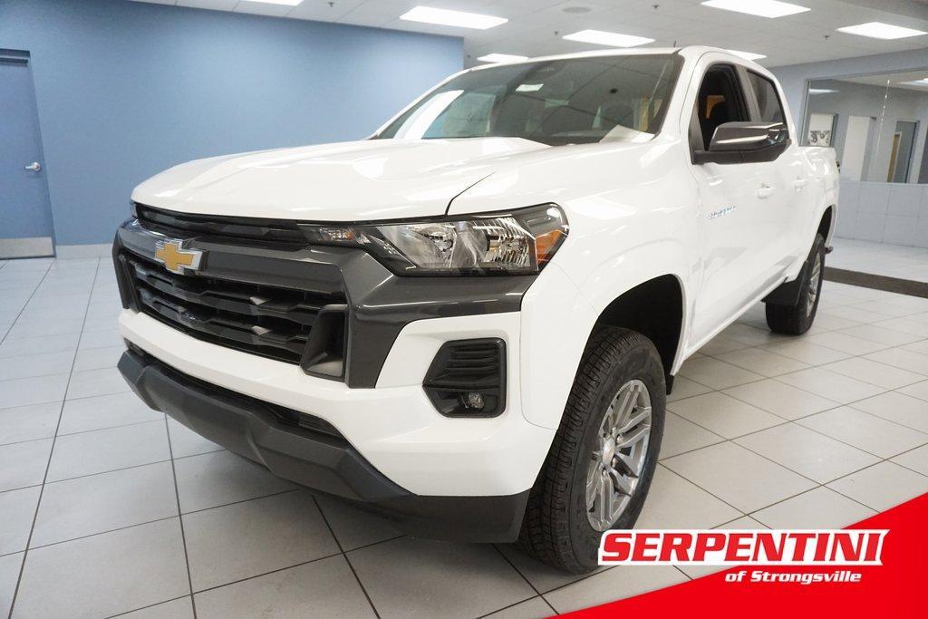 new 2024 Chevrolet Colorado car, priced at $31,995