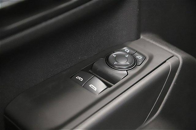 new 2025 Chevrolet Silverado 1500 car, priced at $33,899