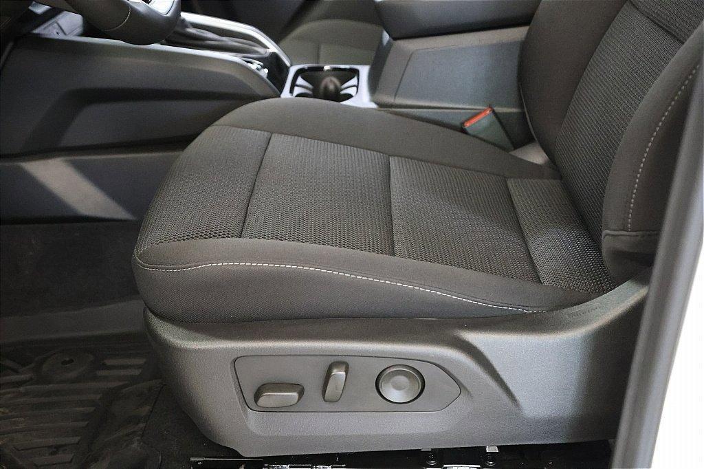 new 2025 Chevrolet Colorado car, priced at $36,995