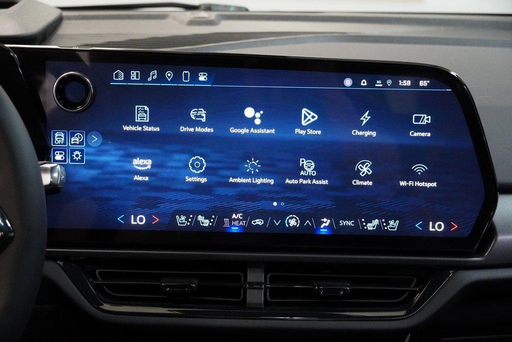 new 2025 Chevrolet Equinox EV car, priced at $51,495