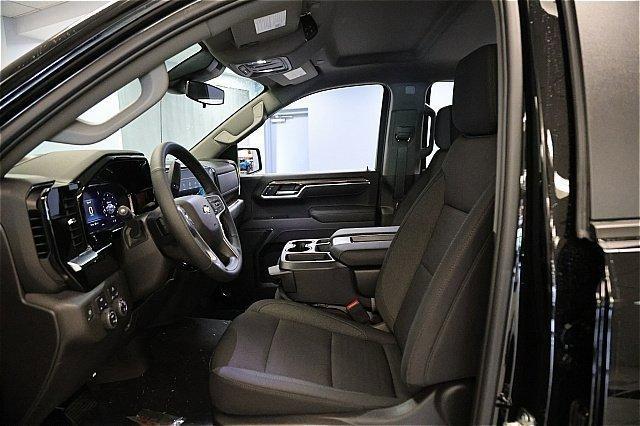 new 2025 Chevrolet Silverado 1500 car, priced at $40,245