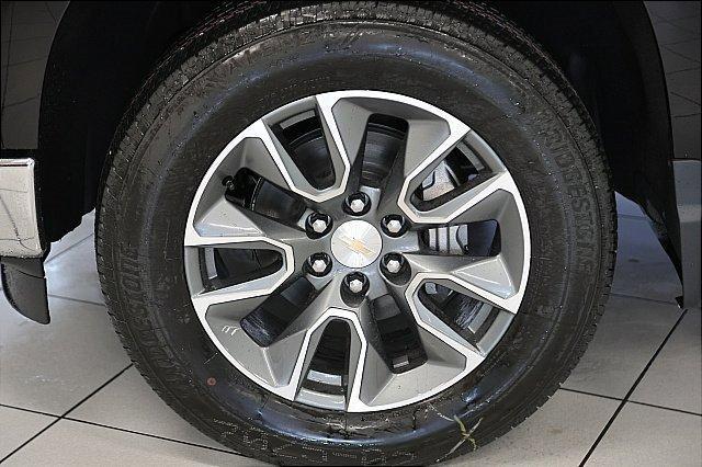 new 2025 Chevrolet Silverado 1500 car, priced at $40,245