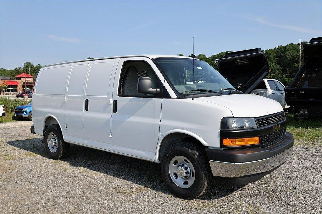 new 2025 Chevrolet Express 2500 car, priced at $51,900