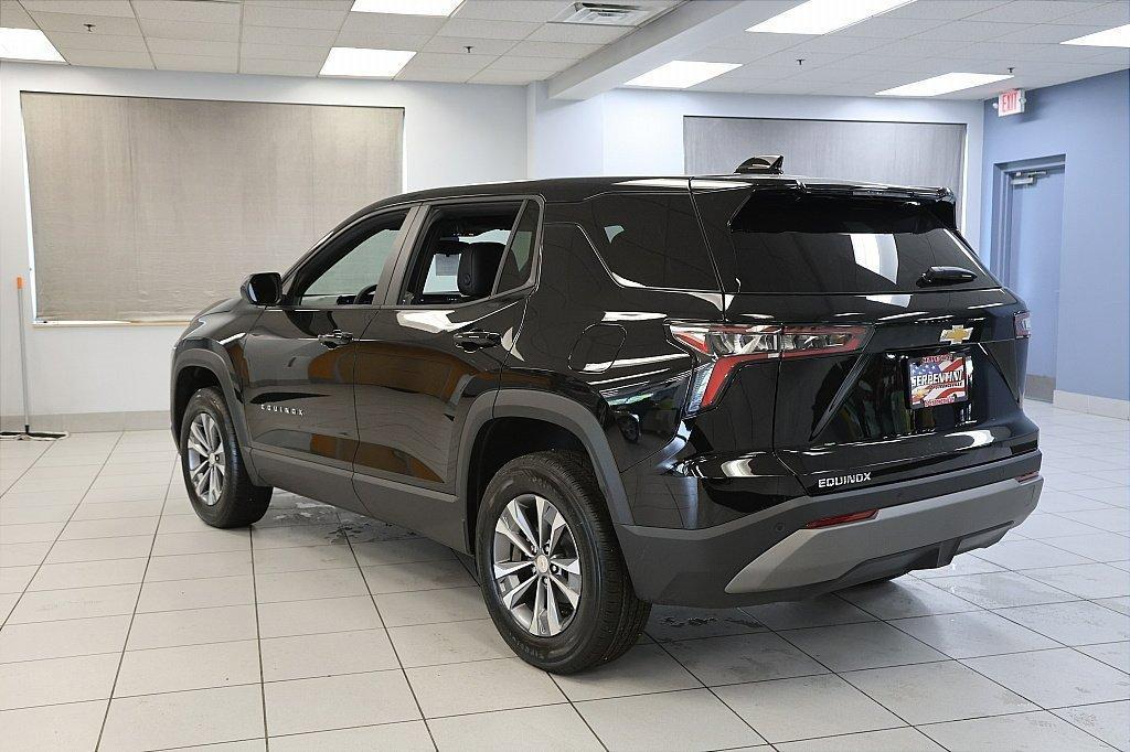 new 2026 Chevrolet Equinox car, priced at $30,599