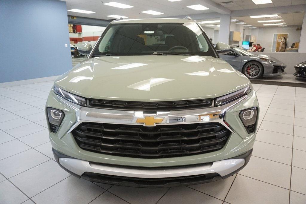 new 2025 Chevrolet TrailBlazer car, priced at $26,459