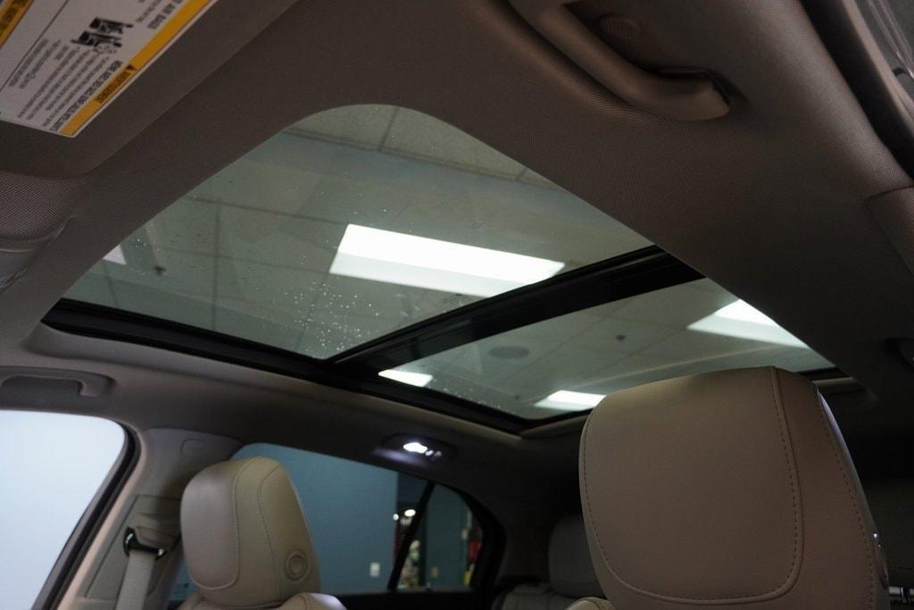 used 2019 Cadillac XT4 car, priced at $18,995