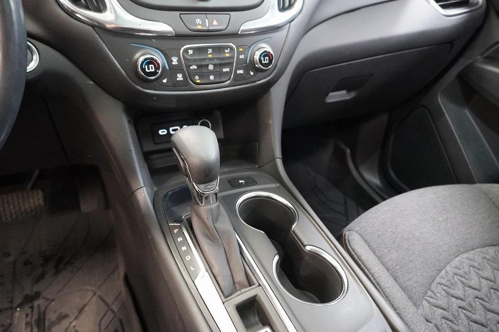 used 2022 Chevrolet Equinox car, priced at $19,995