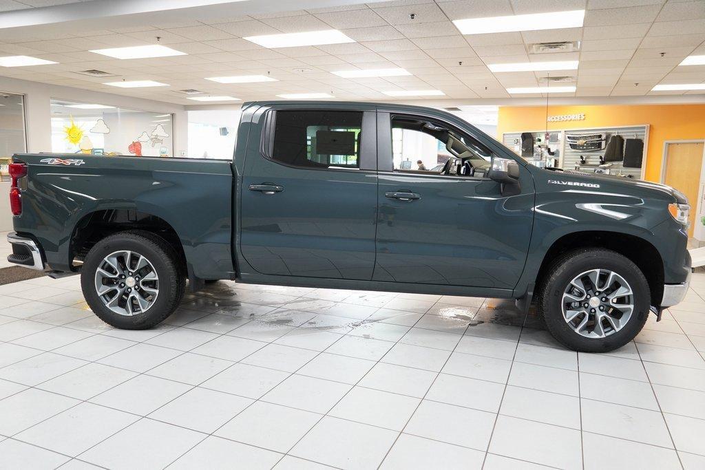 new 2025 Chevrolet Silverado 1500 car, priced at $39,995