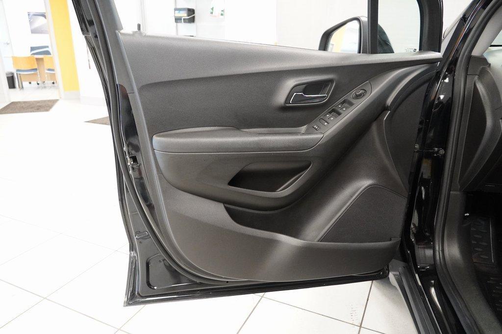 used 2018 Chevrolet Trax car, priced at $10,995