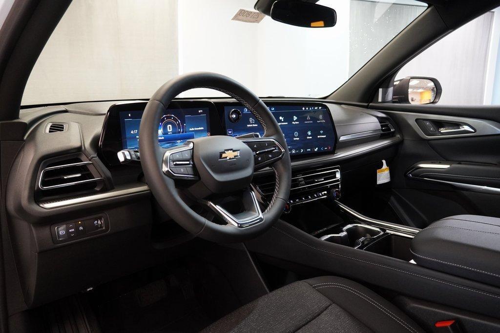 new 2025 Chevrolet Traverse car, priced at $40,159