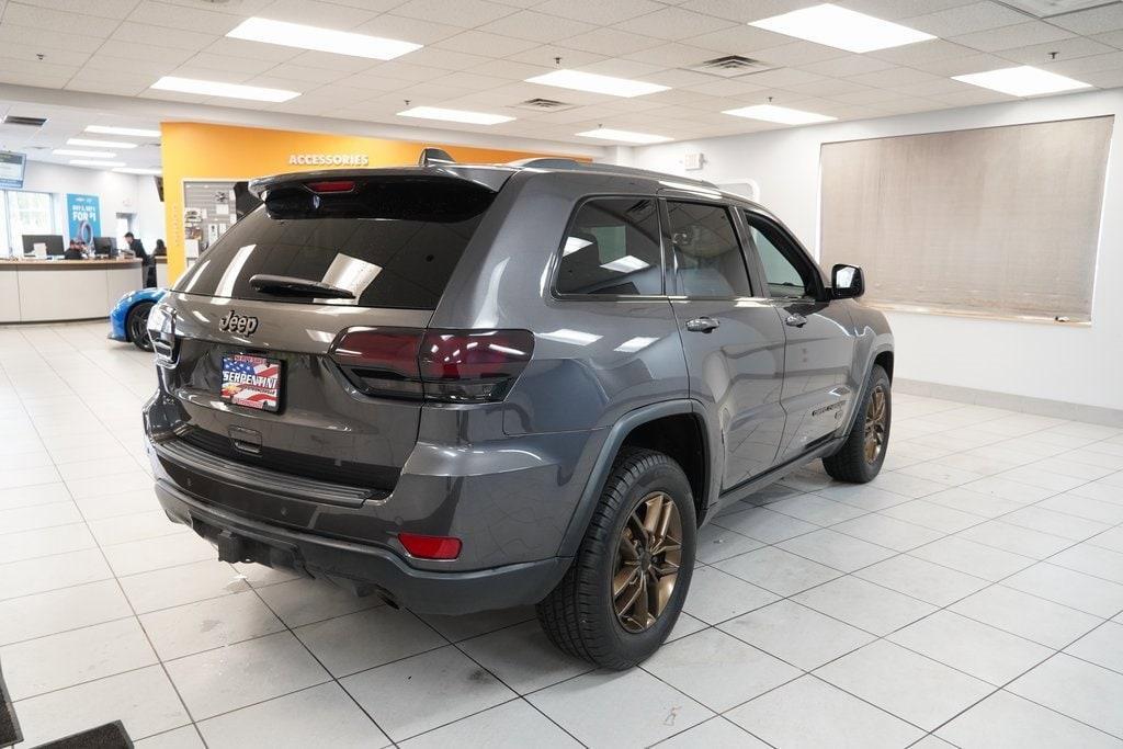 used 2016 Jeep Grand Cherokee car, priced at $12,995