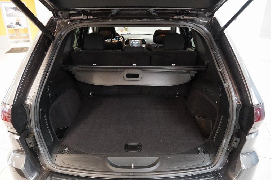 used 2016 Jeep Grand Cherokee car, priced at $12,995