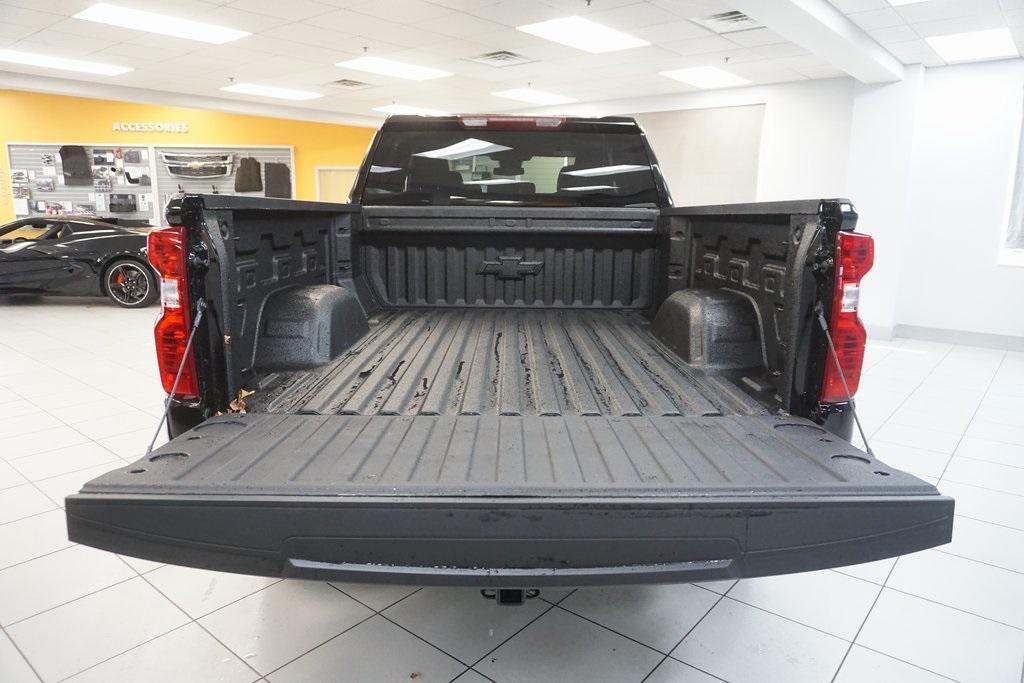 new 2025 Chevrolet Silverado 1500 car, priced at $45,901